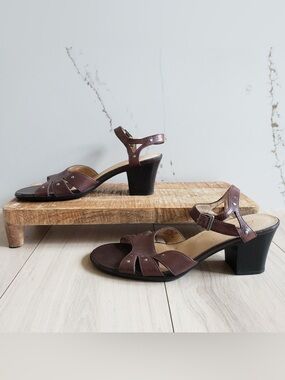 Clarks Brown Leather Block Heel Sandals with Ankle Buckle